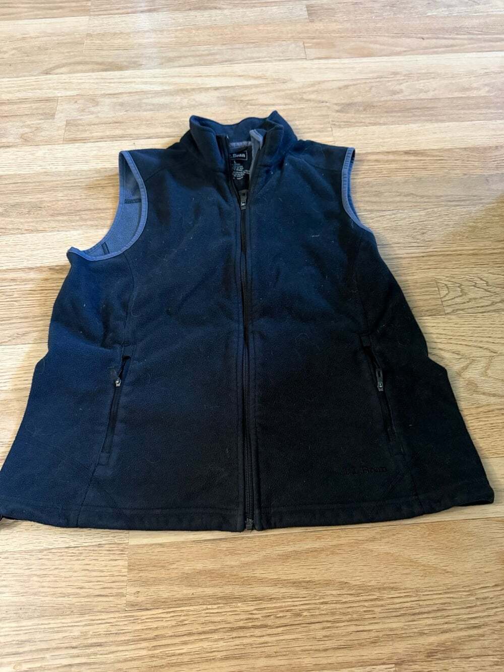 L.L.Bean Women's Fleece Vest Black Zip Up Pockets